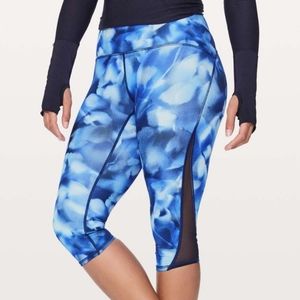 Lululemon Athletica Train Times Crop 17"